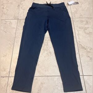 Free- 32 Cool jogger